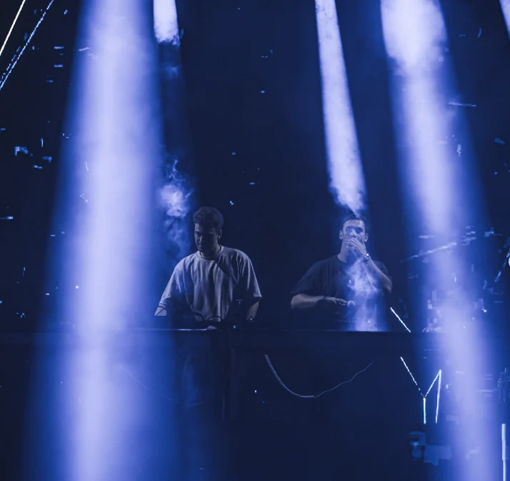 Alex Rayne, Electronic