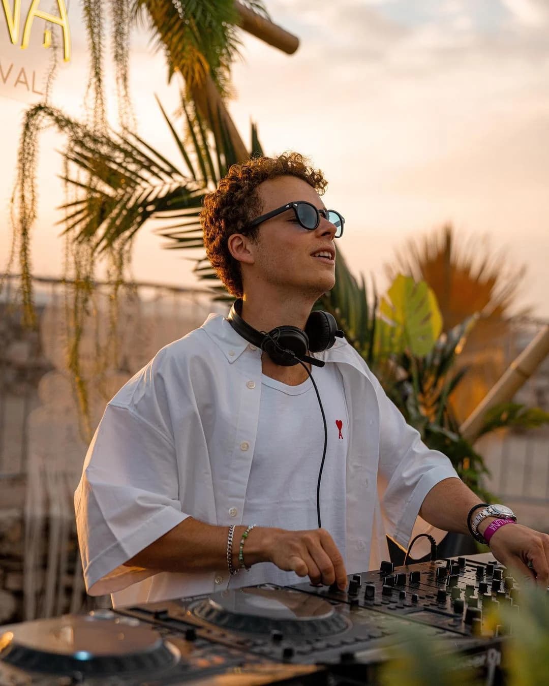 Auguste, Afro House